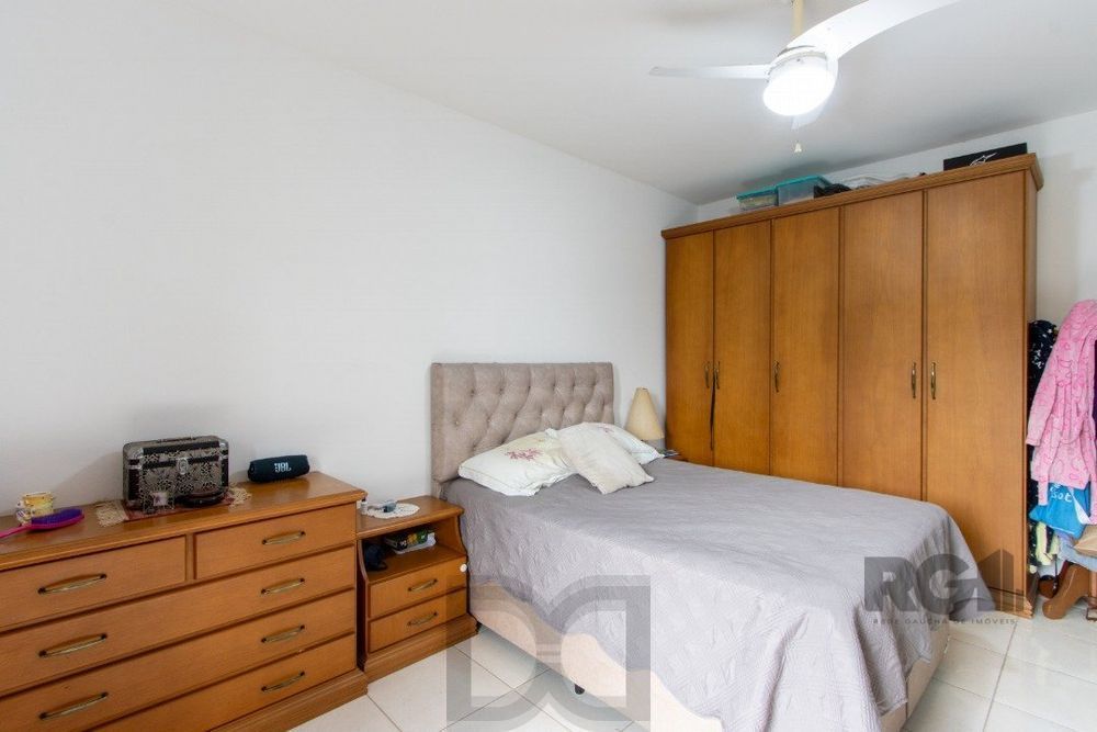 Casa em condomínio com 3 dormitórios, vaga coberta, churrasqueira - Bairro Camaquã — foto 29