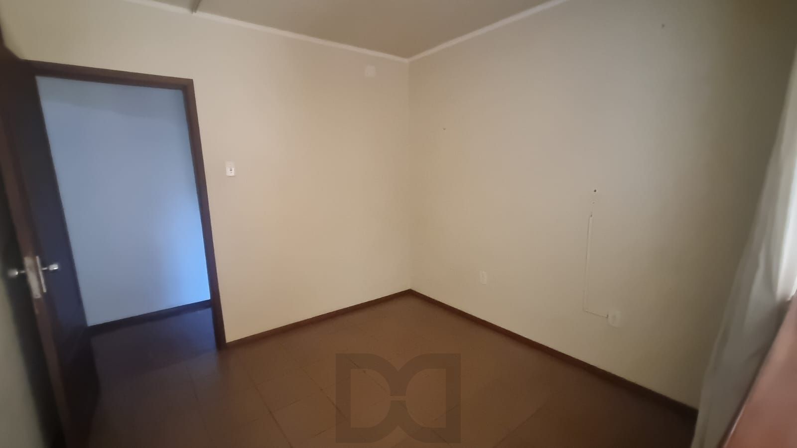 Ótima Residência com 5 dormitórios e 2 suítes. Bairro Santa Tereza. — foto 10