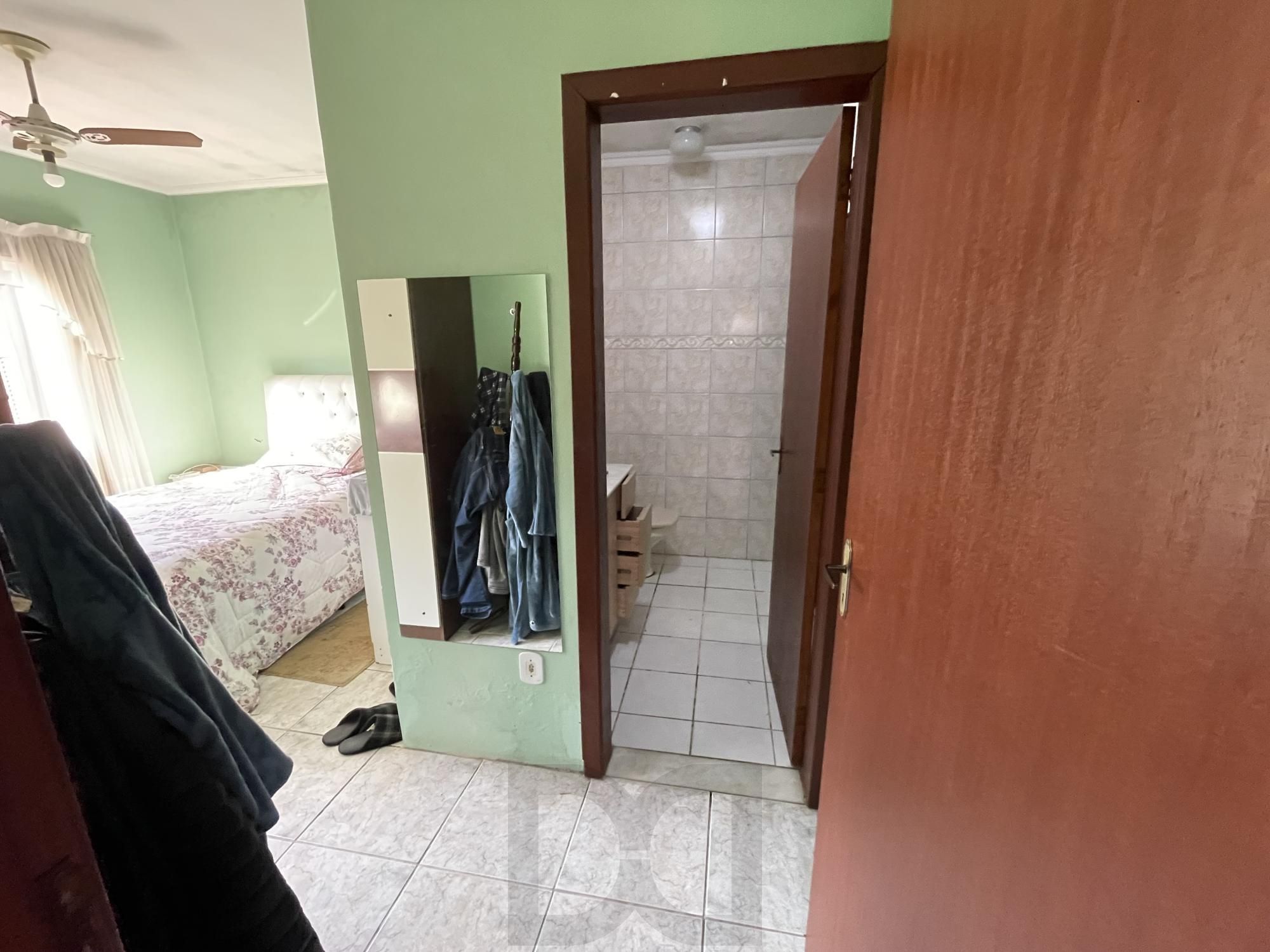 CASA 2 DORMITÓRIOS - 1 SUITE, NO BAIRRO VILA NOVA — foto 22