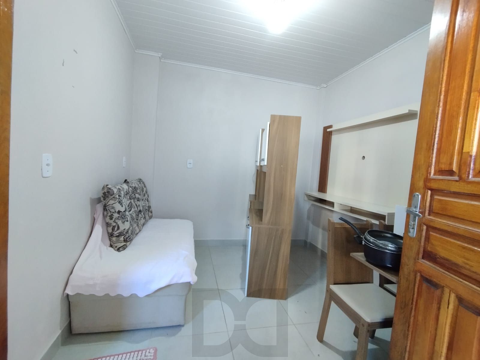 Apartamento 01 dormitório, semimobiliado, sem vaga — foto 3