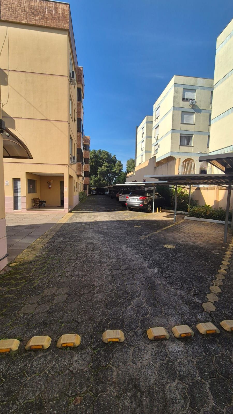 Apartamento de 2 dormitórios no Bairro Santo Antônio. — foto 26