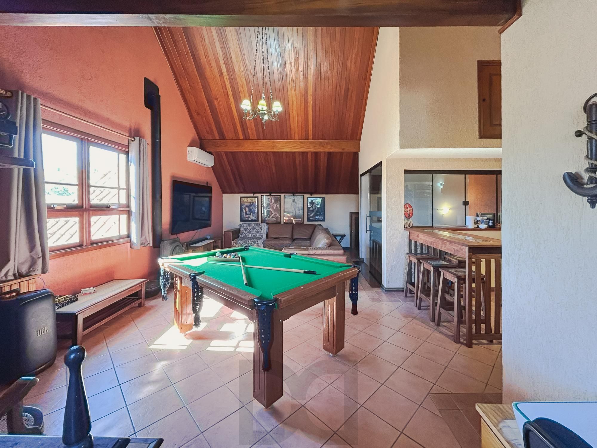 Casa com 4 suítes, piscina e área gourmet no bairro Tristeza. — foto 51