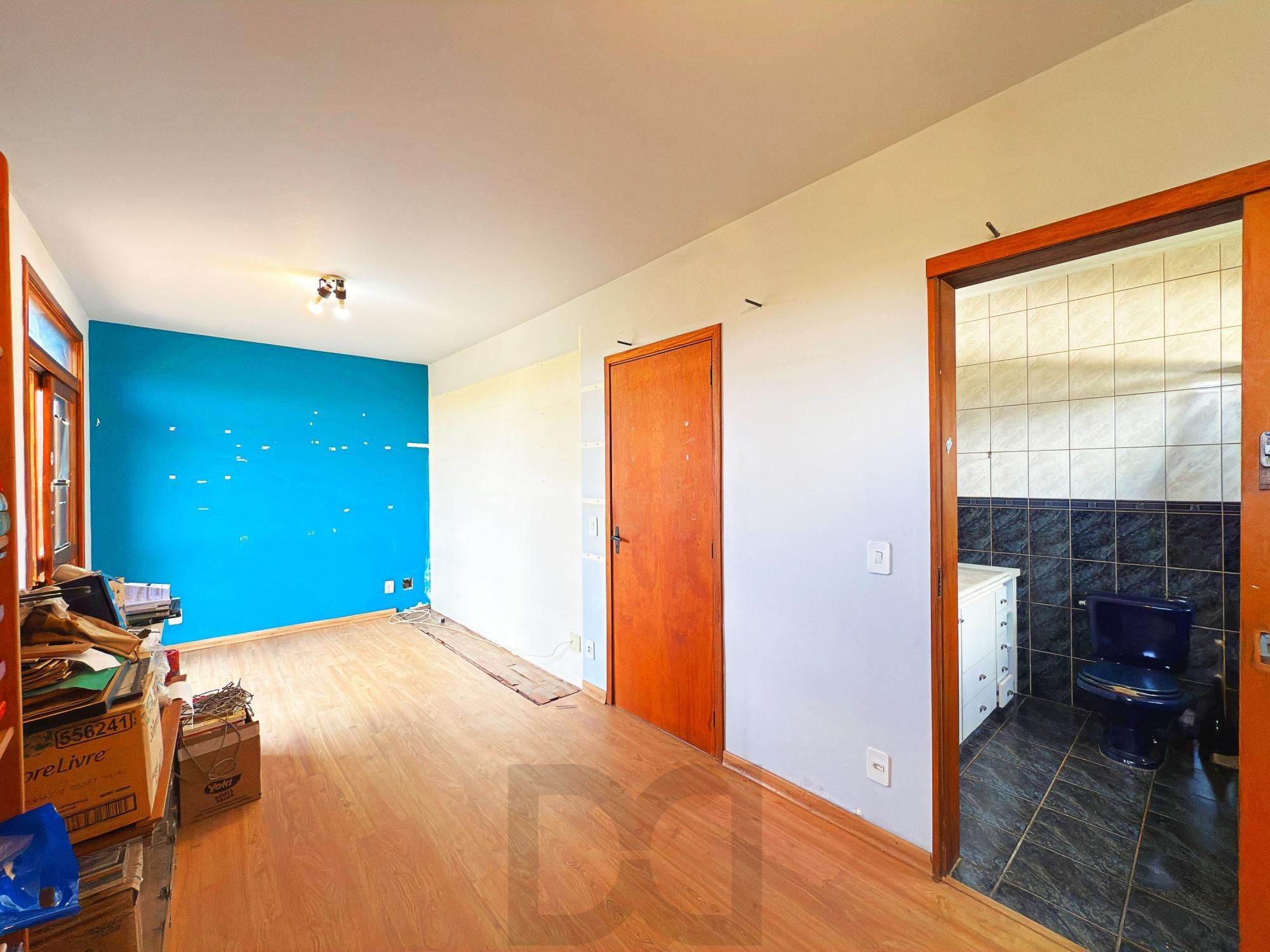 Casa em Condomínio  | 3 Dormitórios, Suíte, Lareira e Churrasqueira — foto 20