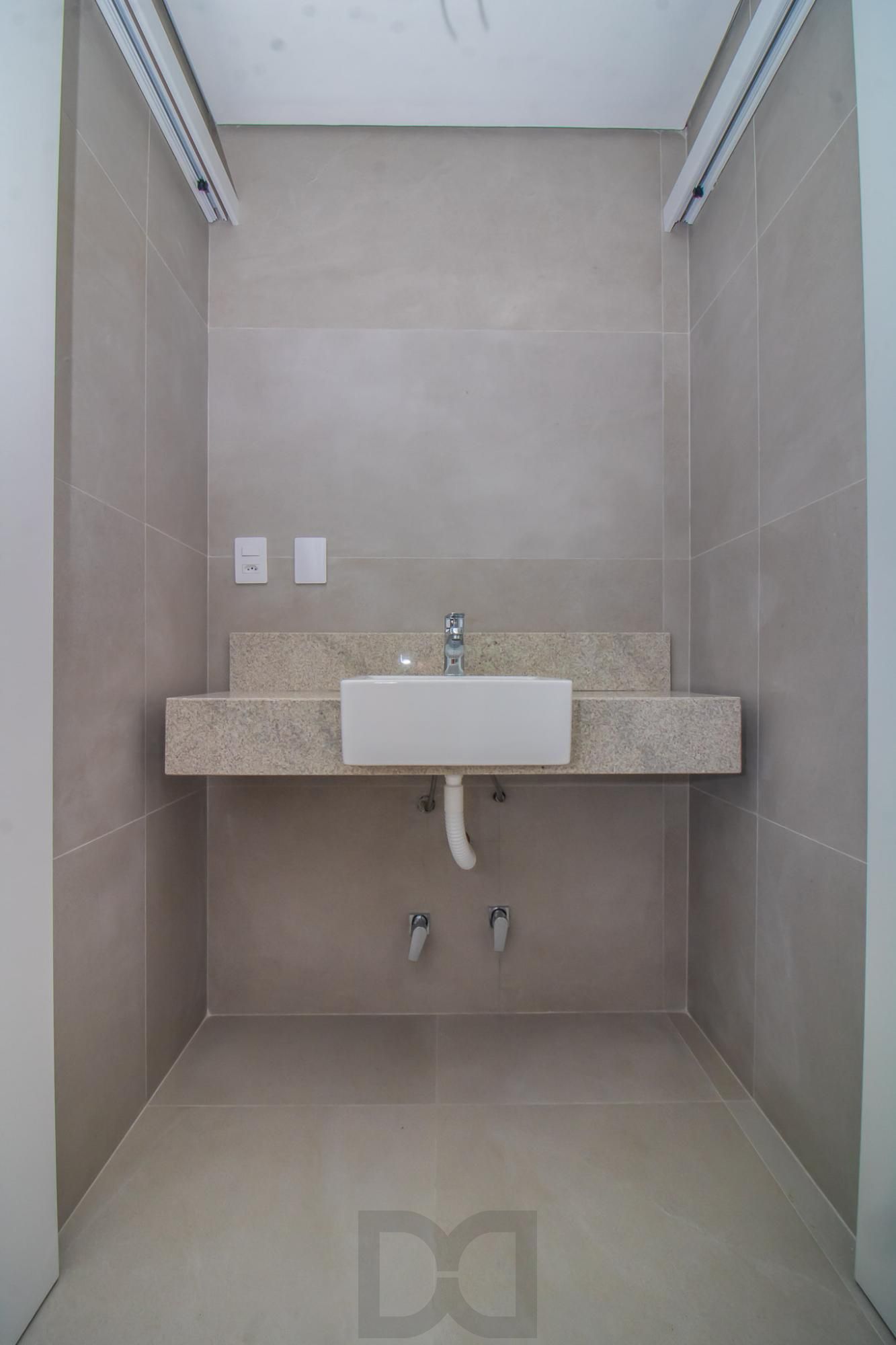 APARTAMENTO DUPLEX - 177m², 3 dormitórios, sendo 3 suites, Menino Deus — foto 8