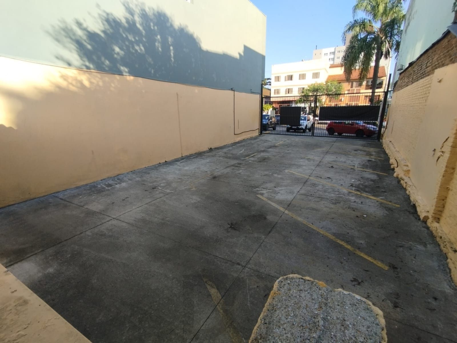 Loja na Tristeza com 360m², 17 vagas, 3 banheiros para locação. — foto 41