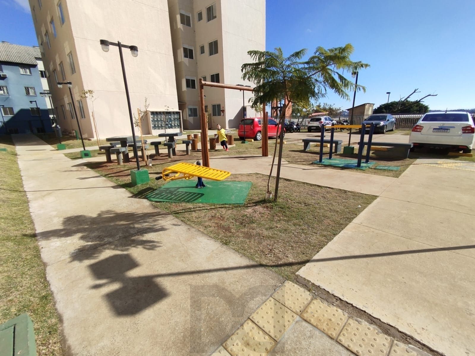 Apartamento 2 quartos, sala, cozinha, banheiro, 1 vaga rotativa. — foto 6