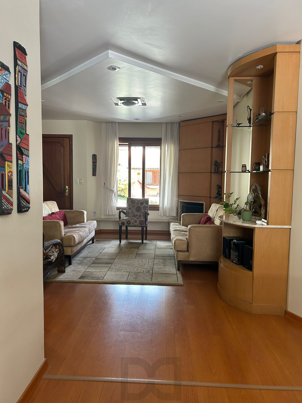 .jpg+2025-10-28