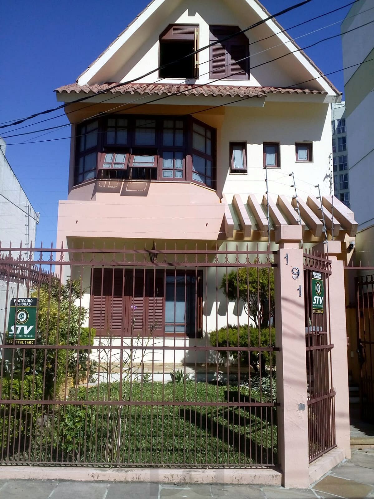 Casa em Condomínio 4 quartos para Alugar no bairro Camaquã, Porto Alegre, RS — foto 1