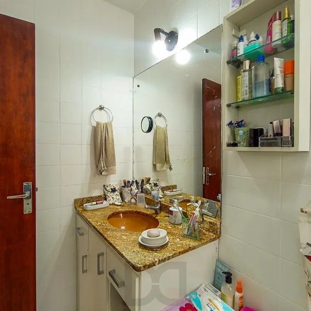 RESIDÊNCIA COM 3 DORMITORIOS SENDO 1 SUITE 2 VAGAS NO BAIRRO TRISTEZA — foto 35