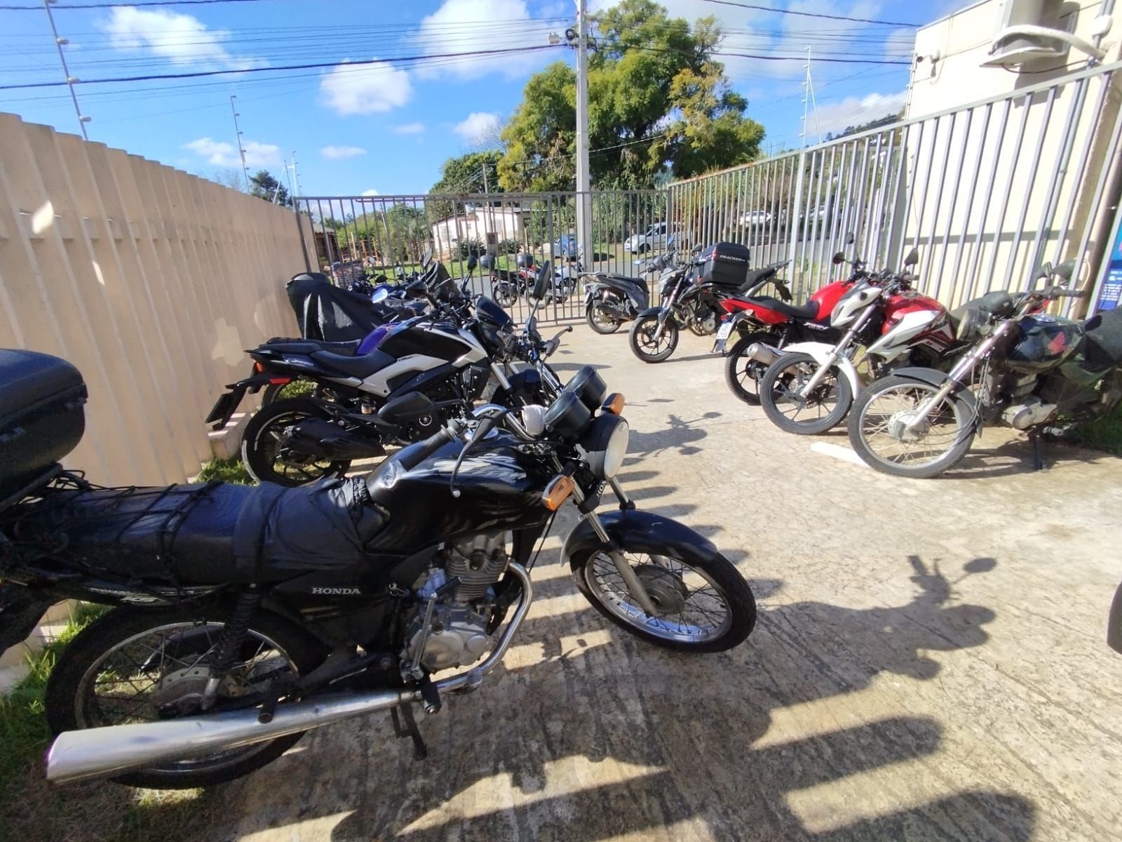 Apartamento 2 quartos, sala, cozinha, banheiro, 1 vaga rotativa. — foto 26