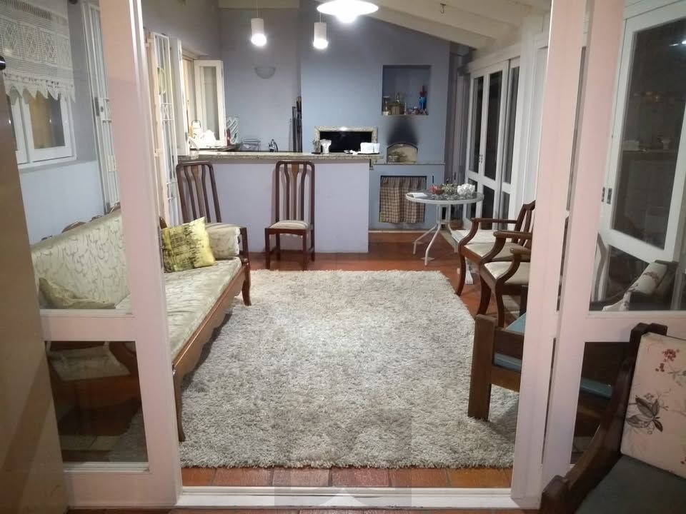 ótimo sobrado com 4 dormitórios, sendo 1 suíte master, pátio com piscina. — foto 6