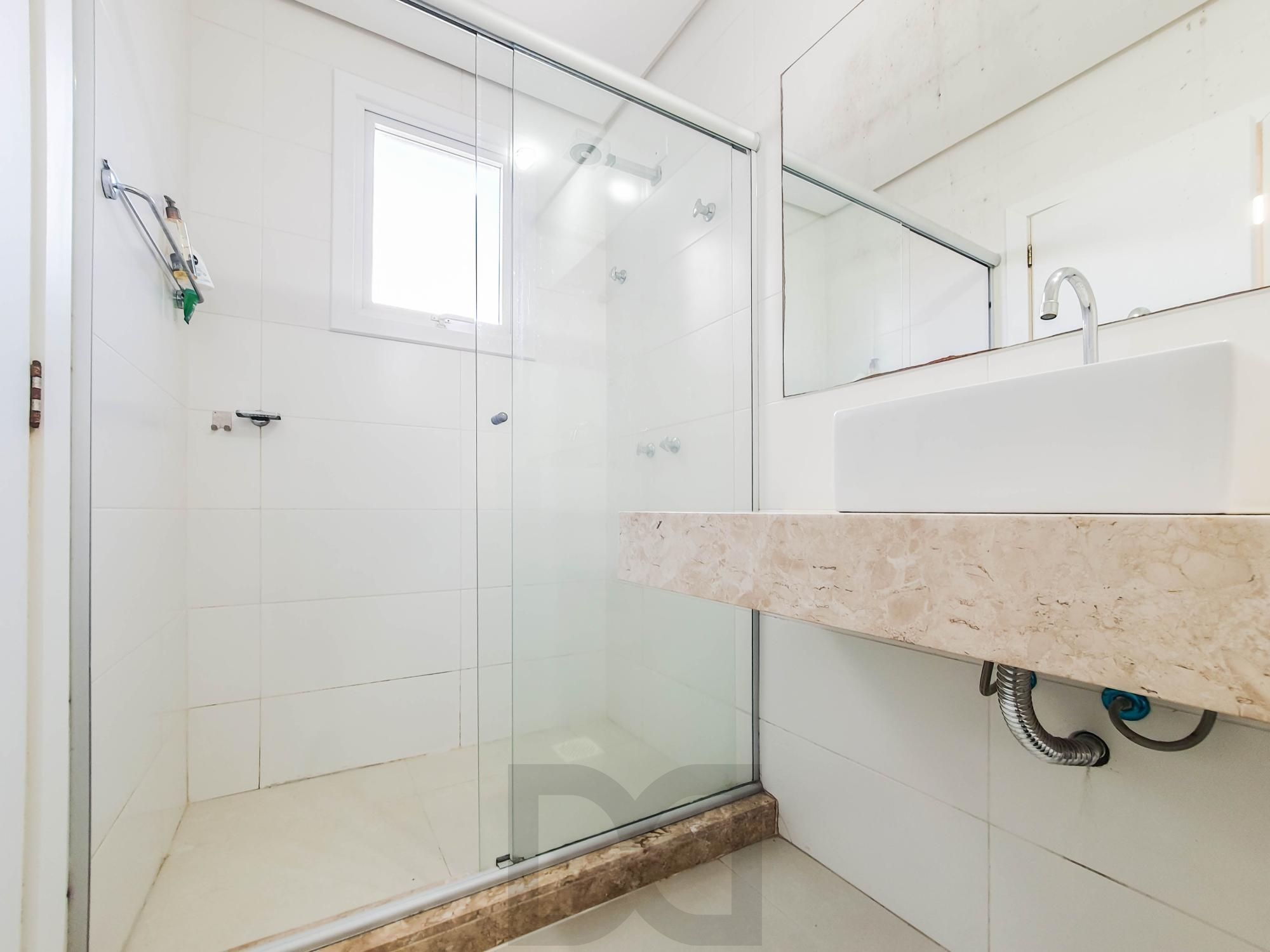 Linda casa condomínio, 3 suítes, piscina, 3 vagas cobertas. — foto 30