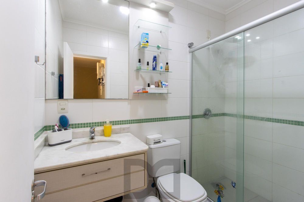 Casa em condomínio, com 3 quartos, com suíte, 2 vagas cobertas, churrasqueira, no Bairro Nonoai. — foto 22