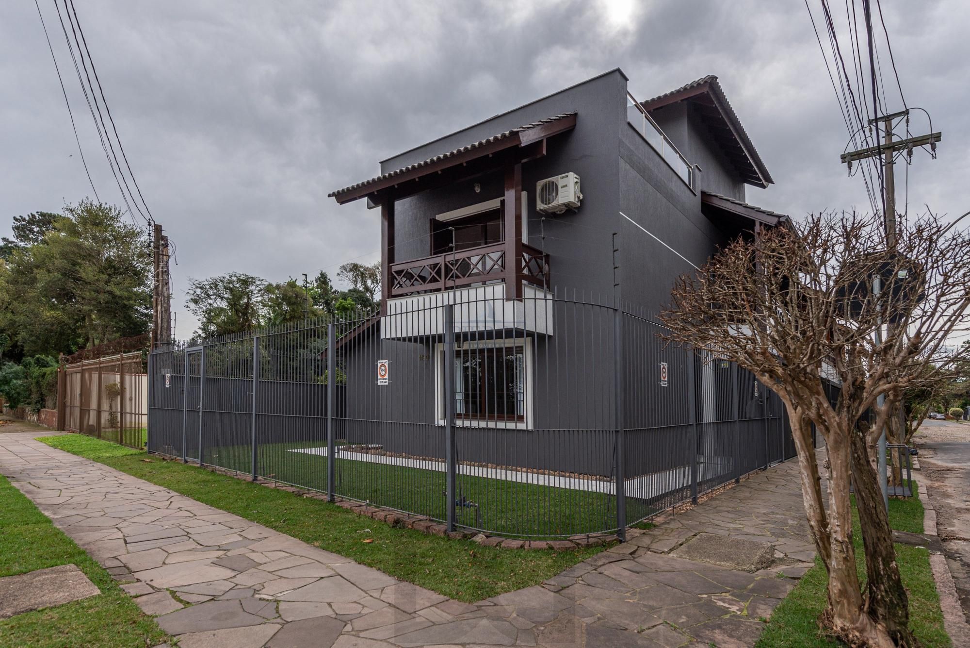 Casa para Venda - 248.29m², 3 dormitórios, sendo 1 suites, 2 vagas - Ipanema — foto 1