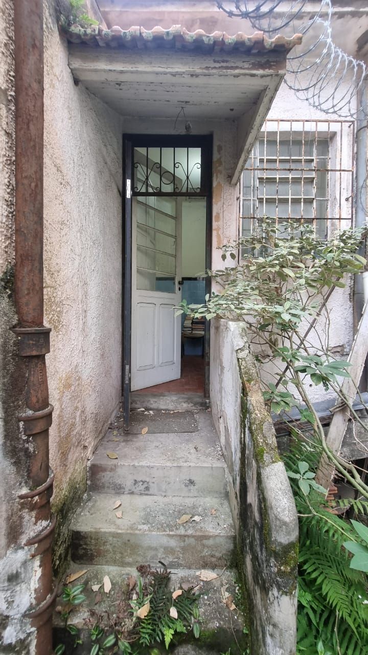ótima casa transformada em comercial, com 3 salas, banho social, cozinha, pátio, em localização privilegiada no bairro. — foto 18