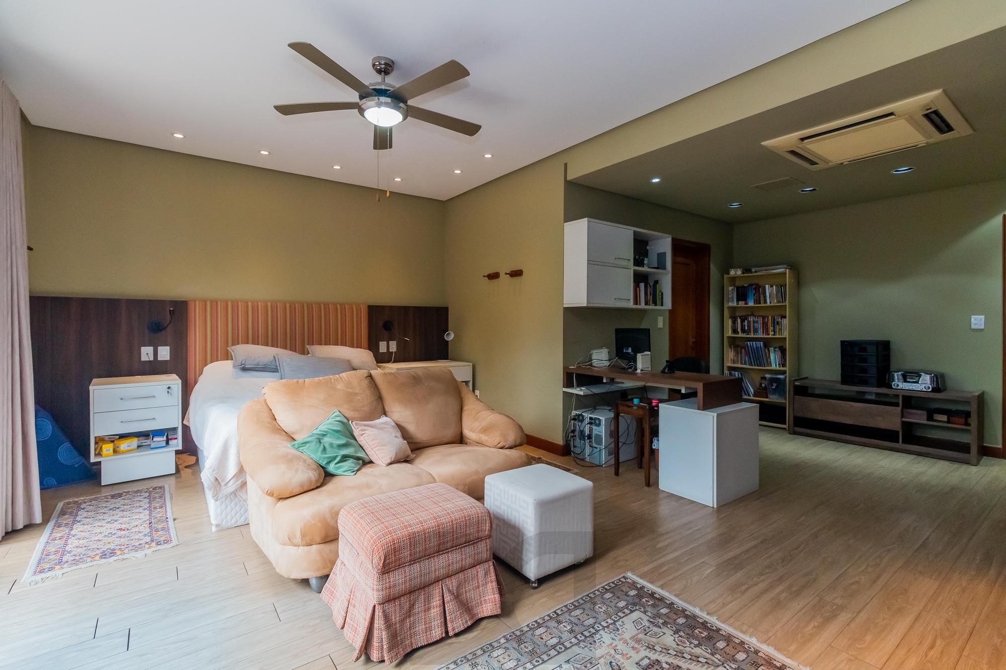 Maravilhoso apartamento no Bairro Moinhos de Vento com 4 dormitórios e 3 suítes. — foto 34