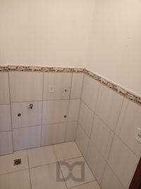 Casa com 1 Dormitório no Bairro Ponta Grossa. — foto 10