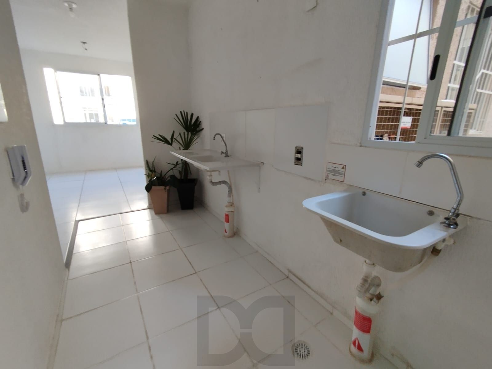 Apartamento 2 quartos, sala, cozinha, banheiro, 1 vaga rotativa. — foto 16