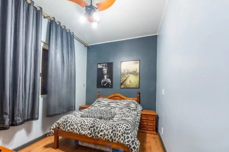 Belíssima casa de esquina, em estilo colonial com 277m2 de área privativa, terreno com 1014m2, 4 dormitórios e 3 suítes. — foto 23