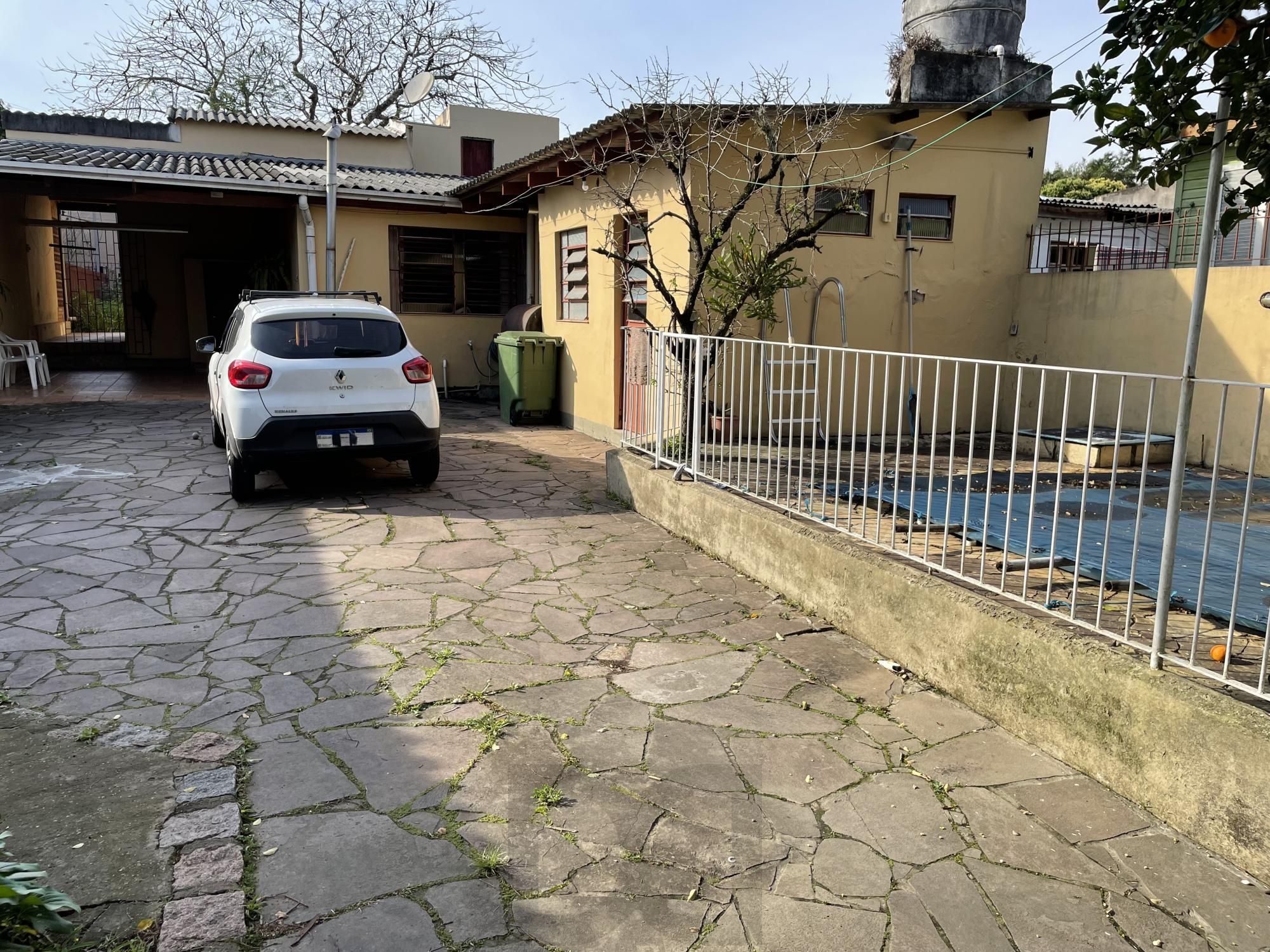 CASA 2 DORMITÓRIOS - 1 SUITE, NO BAIRRO VILA NOVA — foto 41