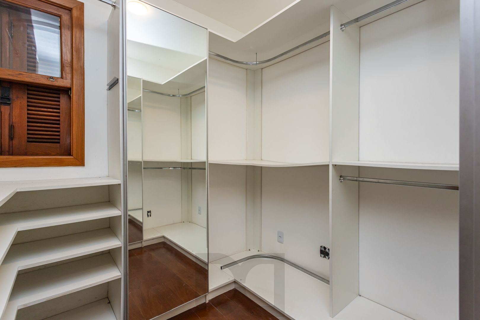 Ótimo apartamento de 3 dormitórios, sendo 1 suíte, com condomínio com infra completa. — foto 33