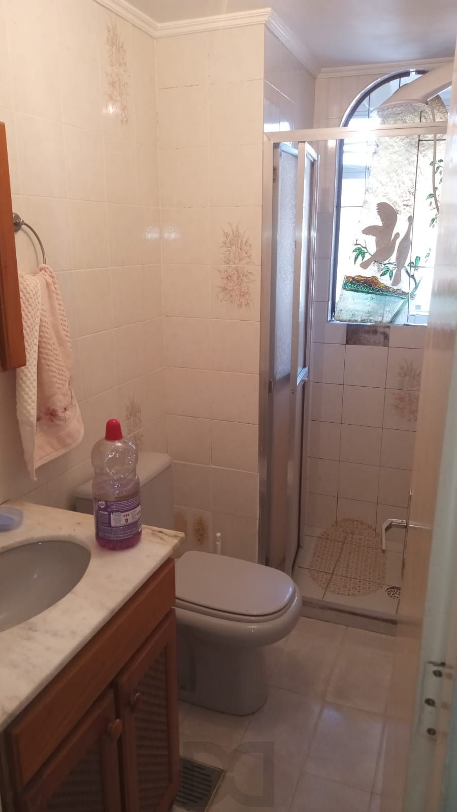 Apartamento no Bairro Cristal com 2 dormitórios. — foto 11