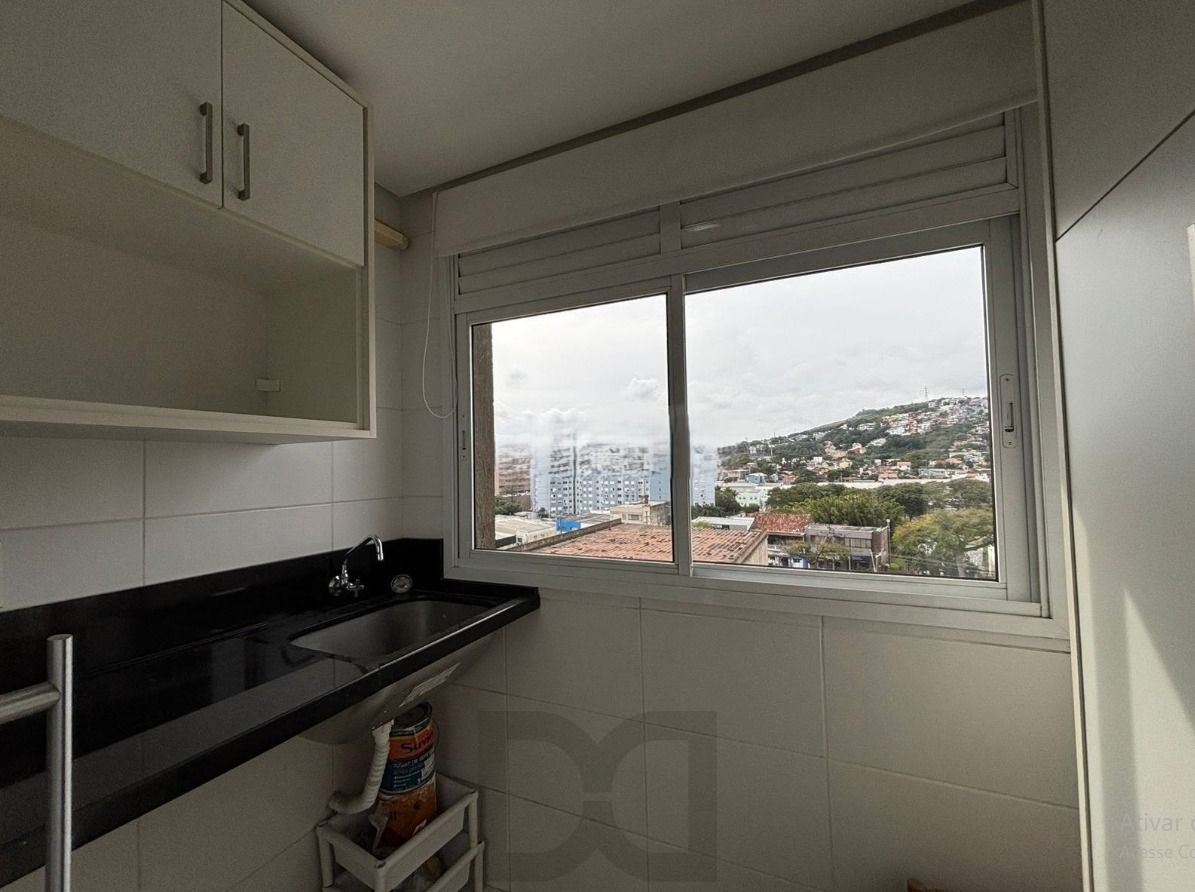 Apartamento com 2 dormitórios sendo 1 suíte, com churrasqueira e vaga coberta. — foto 21