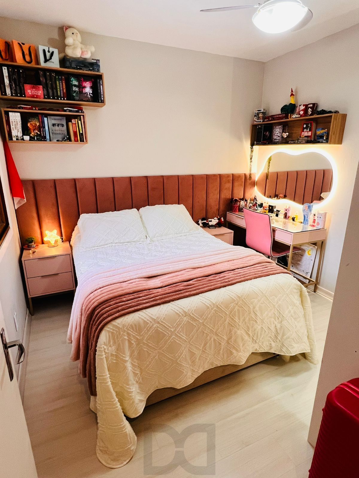 LINDA RESIDÊNCIA COM 3 DORMITÓRIOS NO BAIRRO GUARUJÁ — foto 23