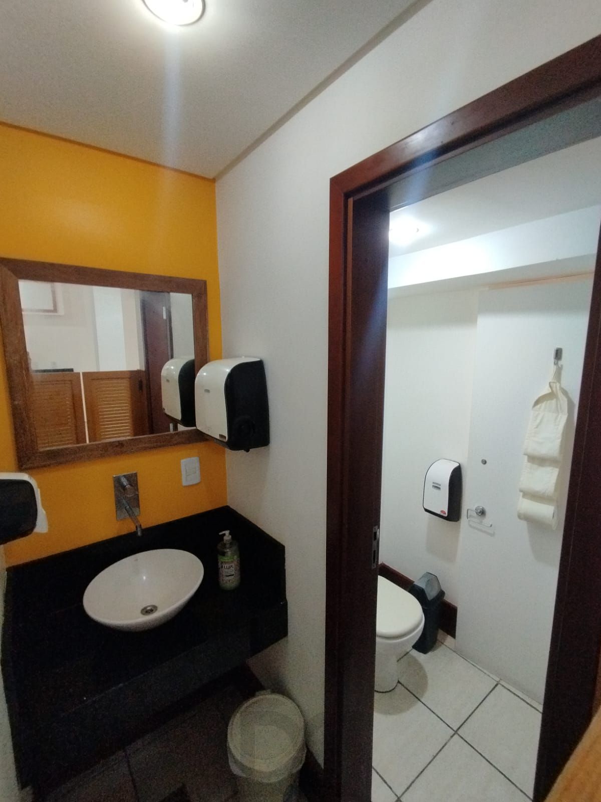 Loja na Tristeza com 360m², 17 vagas, 3 banheiros para locação. — foto 13