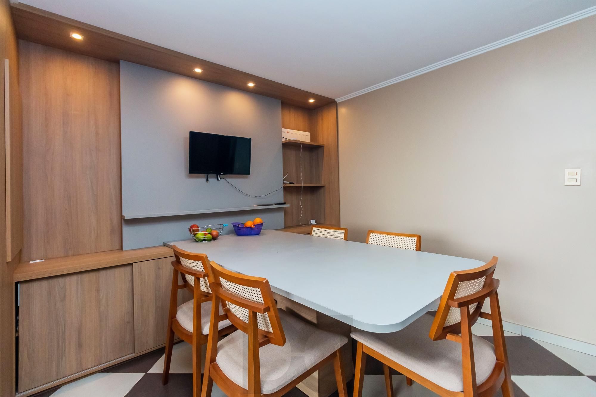 Maravilhoso apartamento no Bairro Moinhos de Vento com 4 dormitórios e 3 suítes. — foto 14