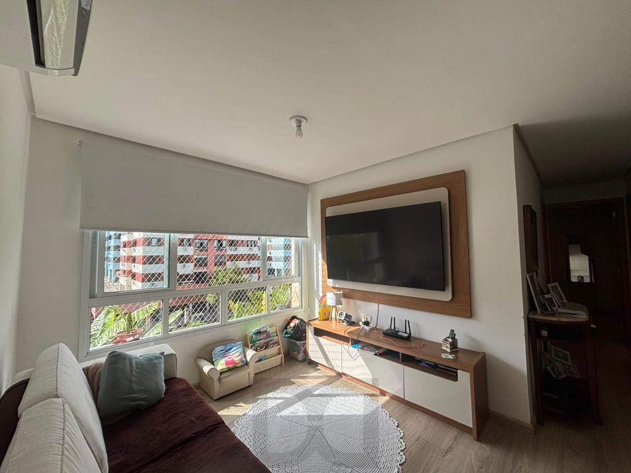 Apartamento com 2 dormitórios e 1 vaga coberta na Dea Coufal