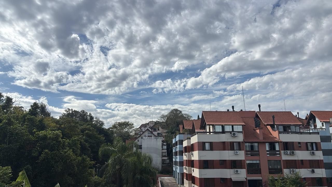 Apartamento com 2 dormitórios e 1 vaga coberta na Dea Coufal — foto 7
