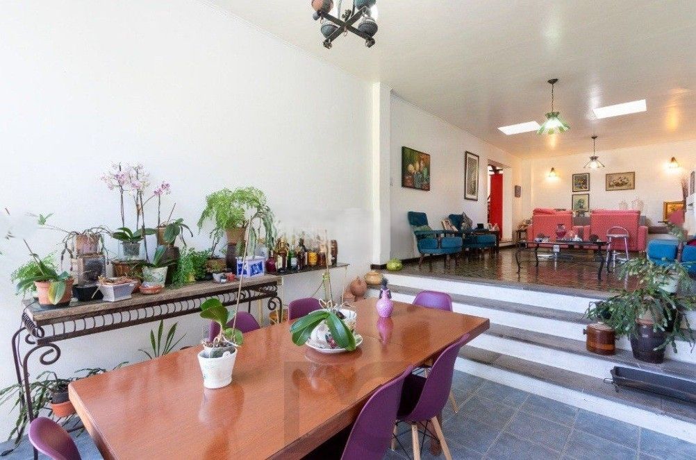 Excelente casa com 5 dormitórios, 2 suítes, 3 vagas de garagem e uma vista perene para o por do sol no Guaiba. — foto 25