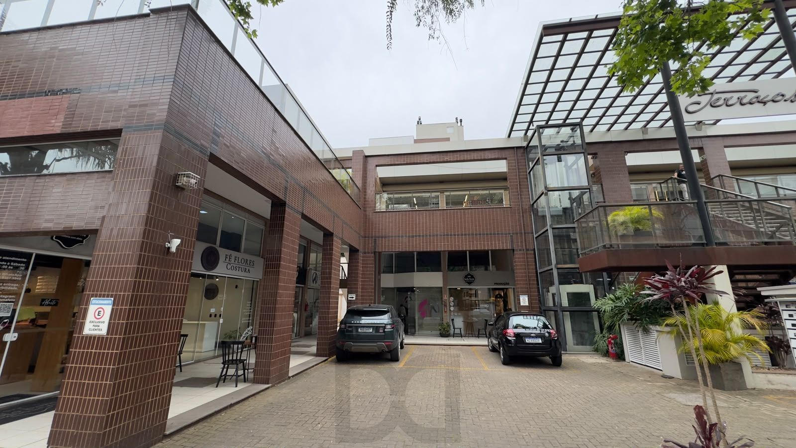 Sala comercial 46m², com mezanino, bairro Tristeza, Shopping Terraços Trade — foto 14