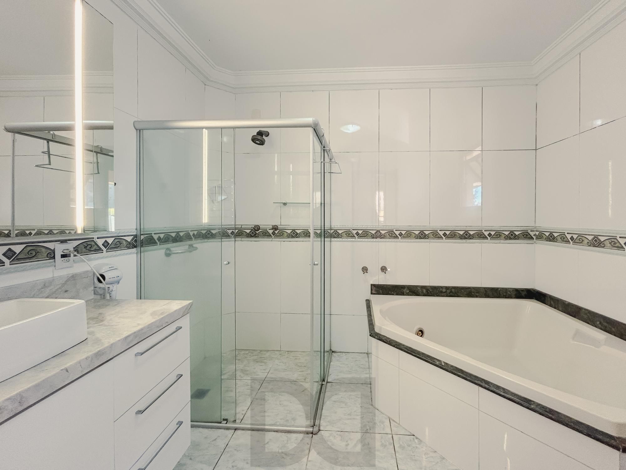 Casa com 4 suítes, piscina e área gourmet no bairro Tristeza. — foto 41