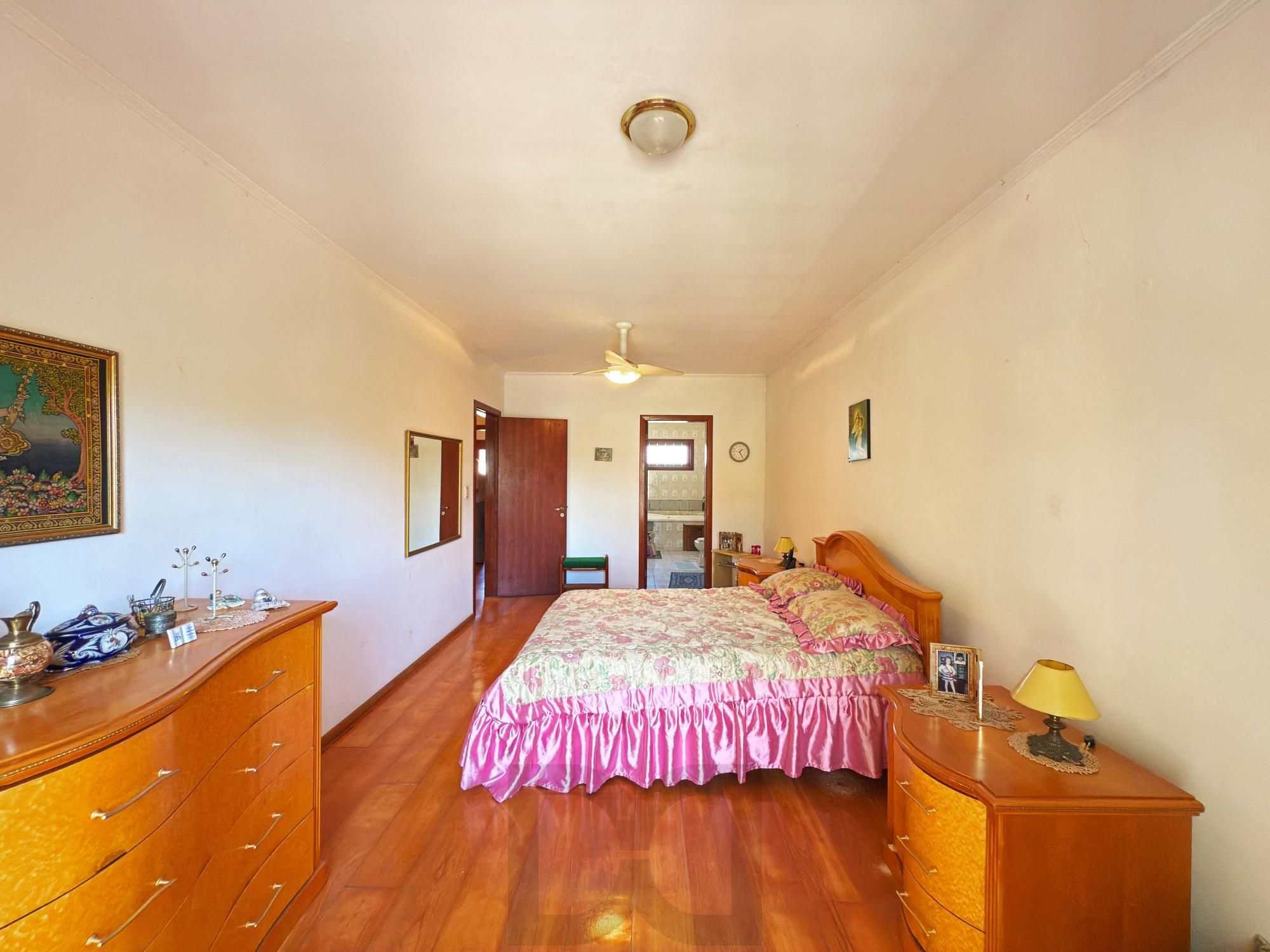 Casa para Venda - 190m², 3 dormitórios, sendo 1 suites, 3 vagas - Nonoai — foto 31