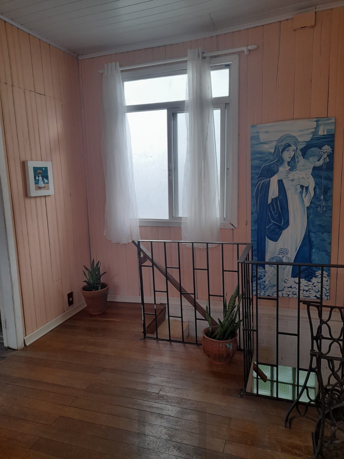 Casa mista, 4 dormitórios, sendo 1 suíte. — foto 4