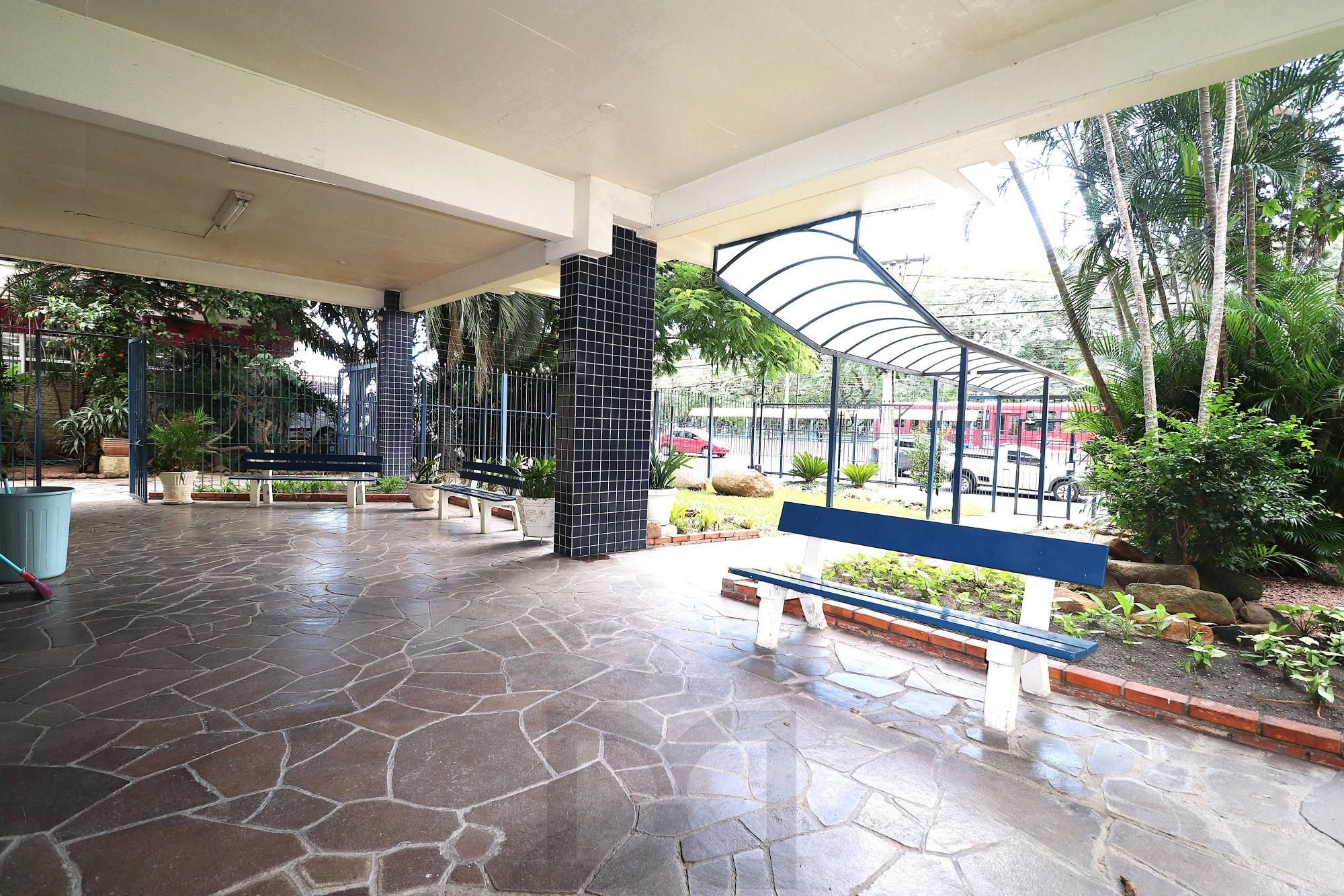 Apartamento à venda no bairro Menino Deus. Localizado em frente ao Parque Marinha do Brasil. O imóvel conta com 2 dormitórios e 1 vaga coberta. — foto 20