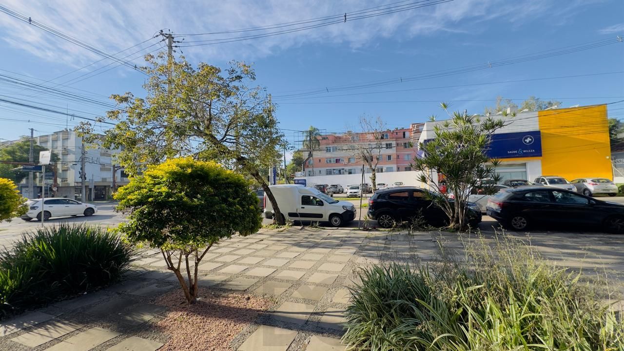Excelente loja comercial na avenida Teresópolis, com sobreloja, 2 banheiros — foto 4