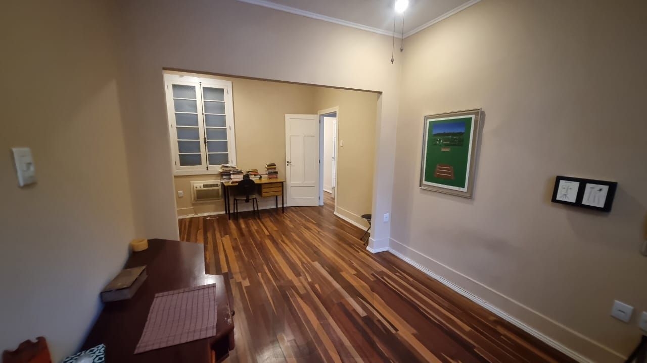 ótima casa transformada em comercial, com 3 salas, banho social, cozinha, pátio, em localização privilegiada no bairro. — foto 5