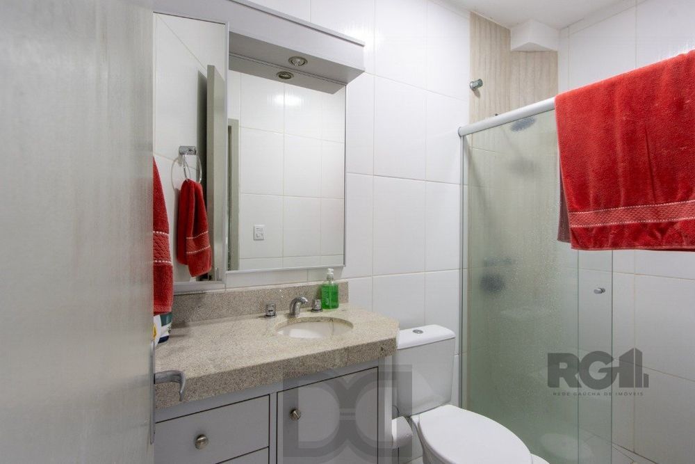 Casa em condomínio com 3 dormitórios, vaga coberta, churrasqueira - Bairro Camaquã — foto 24