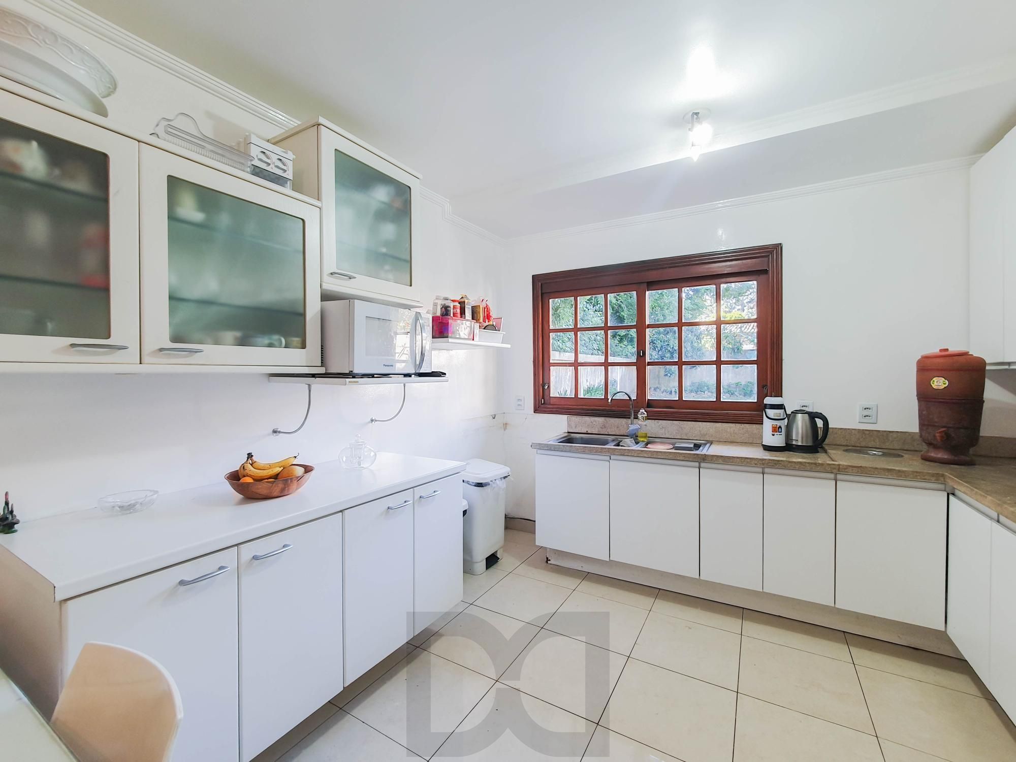 Linda e Ampla Casa com 4 dormitórios no Bairro Ipanema. — foto 13