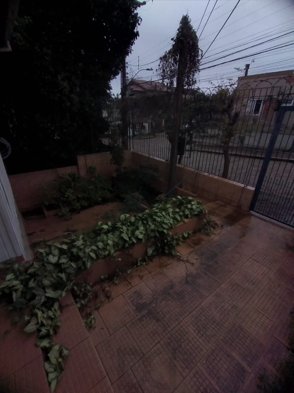 Casa em Porto Alegre, no bairro Nonoai, com 3 dormitório(s), e 3 banheiros, à ve — foto 15