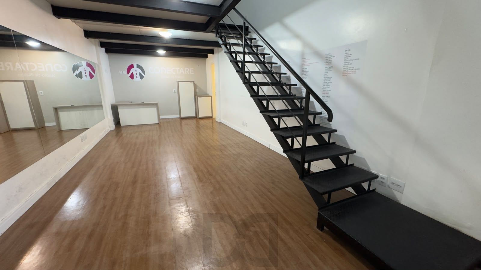 Sala comercial 46m², com mezanino, bairro Tristeza, Shopping Terraços Trade — foto 1