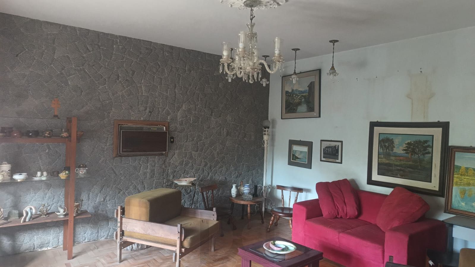 Residência com 3 dormitórios e ótimo pátio. — foto 3
