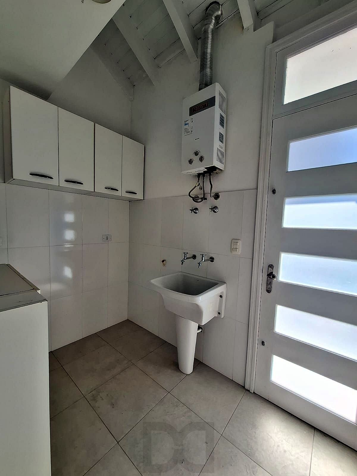 Casa com 3 dormitórios para alugar no bairro Hípica, em Porto Alegre, RS — foto 19