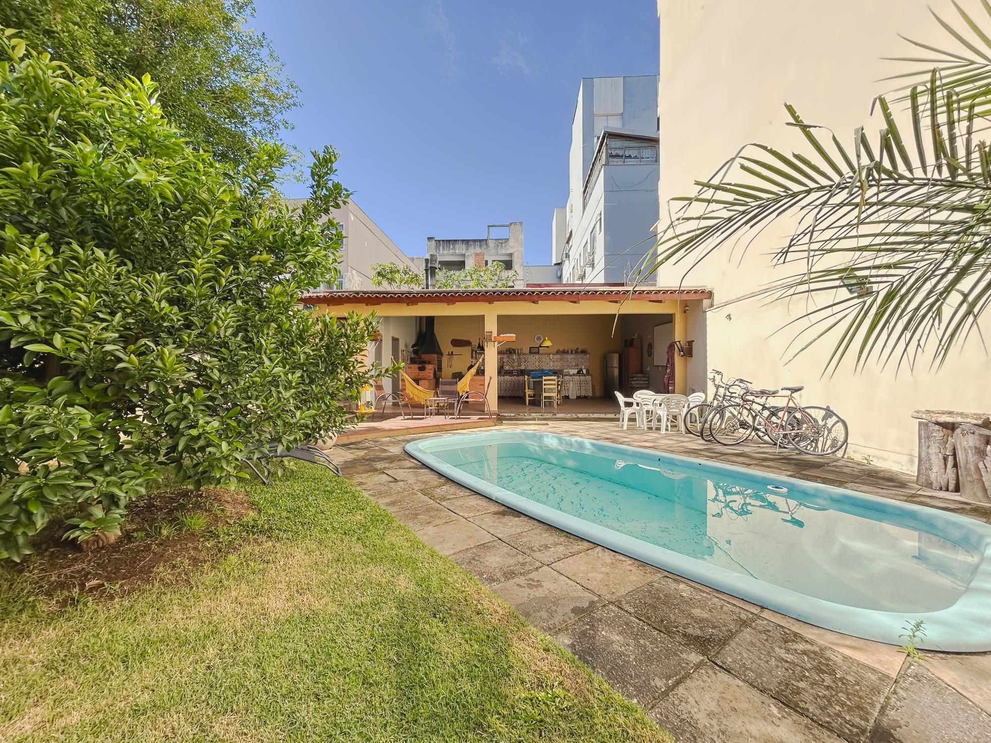 Casa com 4 suítes, piscina e área gourmet no bairro Tristeza. — foto 20