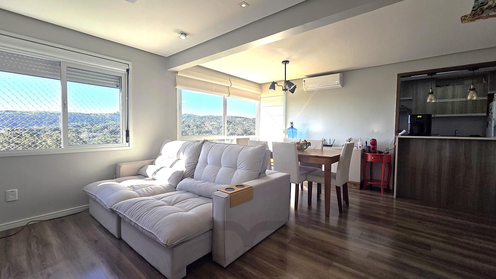 Apartamento semi mobiliado com 3 dormitórios transformados em 2, sendo 1 suíte e 1 vaga de garagem. — foto 1