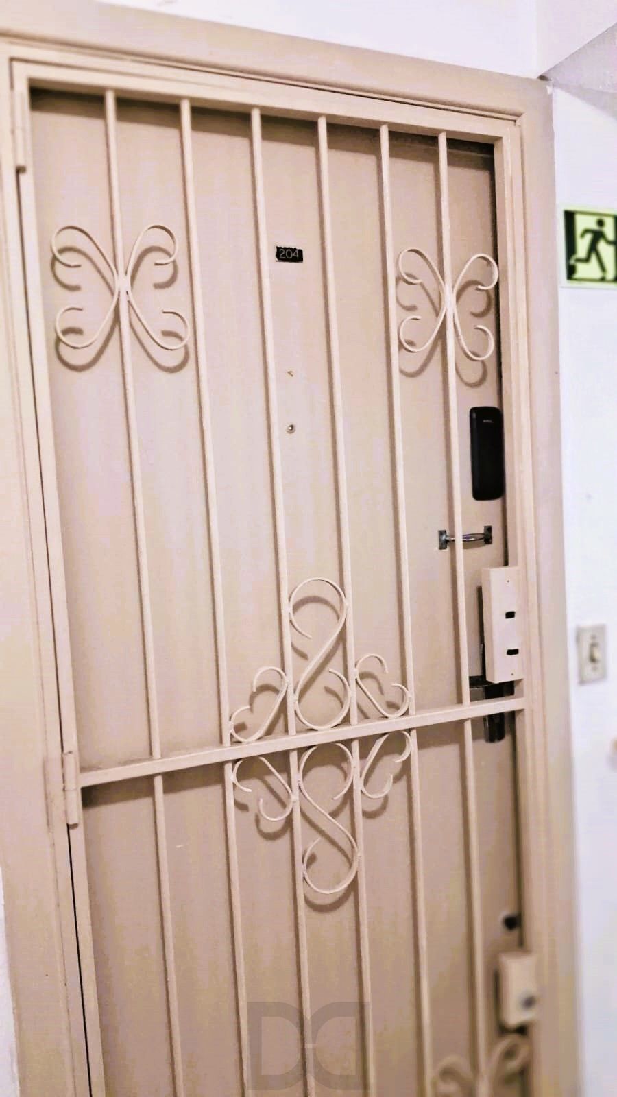 Lindo Apartamento com 1 dormitório no Bairro Menino Deus. — foto 10