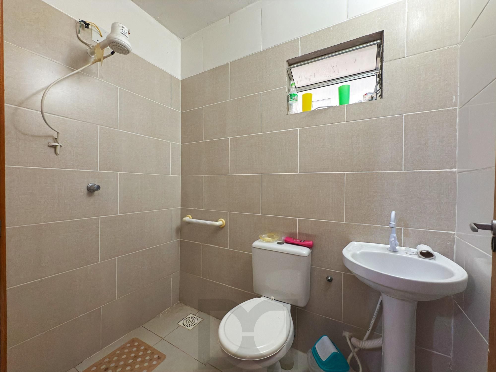 Casa para Venda - 190m², 3 dormitórios, sendo 1 suites, 3 vagas - Nonoai — foto 41